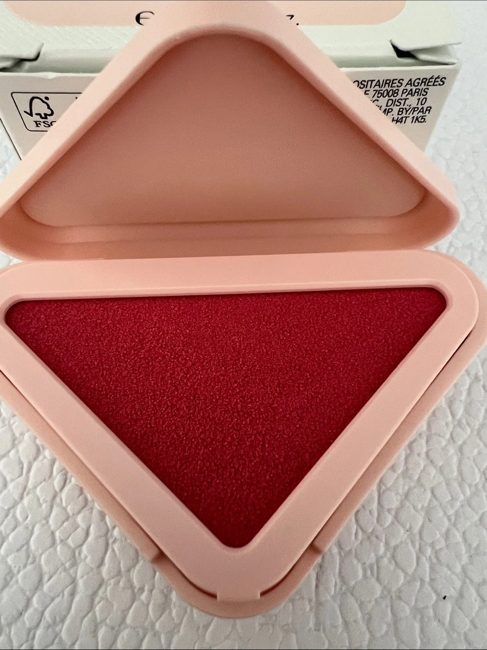 Prada Touch Cream-to-Powder Color in P75 Tulip